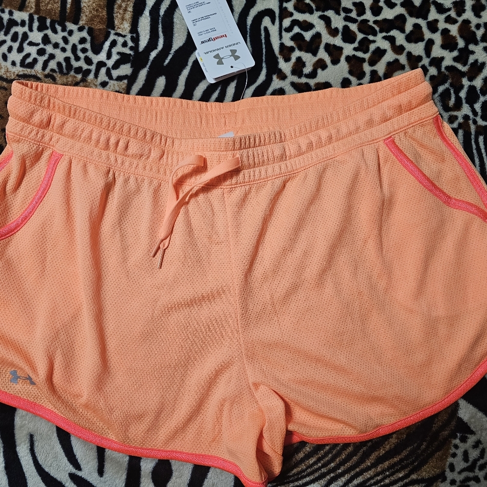 Under Armour women shorts Simi fitted heat gear